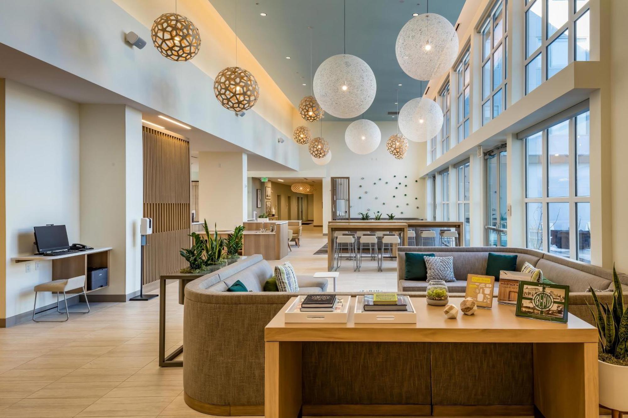 Element Bend Hotel Екстериор снимка