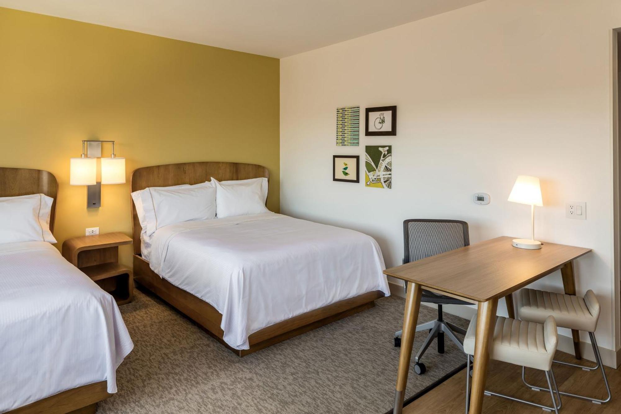 Element Bend Hotel Екстериор снимка